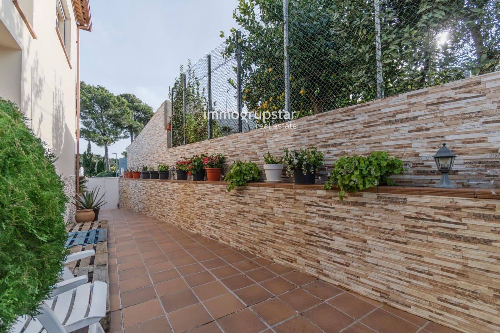 5 soverom Villa til salgs i Pals med svømmebasseng garasje - € 1 200 000 (Ref: 9446961)