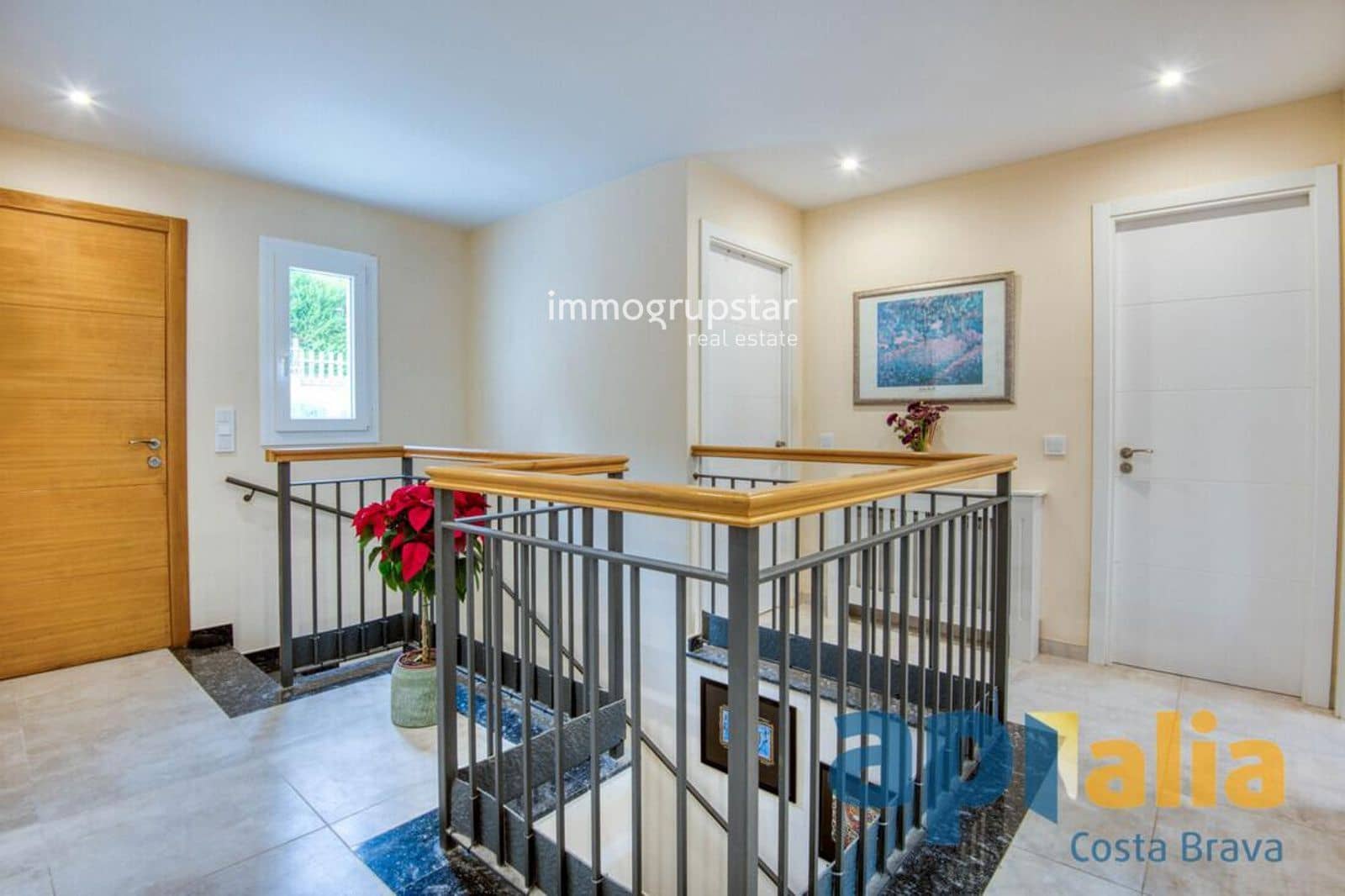 6 soverom Villa til salgs i Santa Cristina d'Aro med svømmebasseng garasje - € 795 000 (Ref: 9462880)