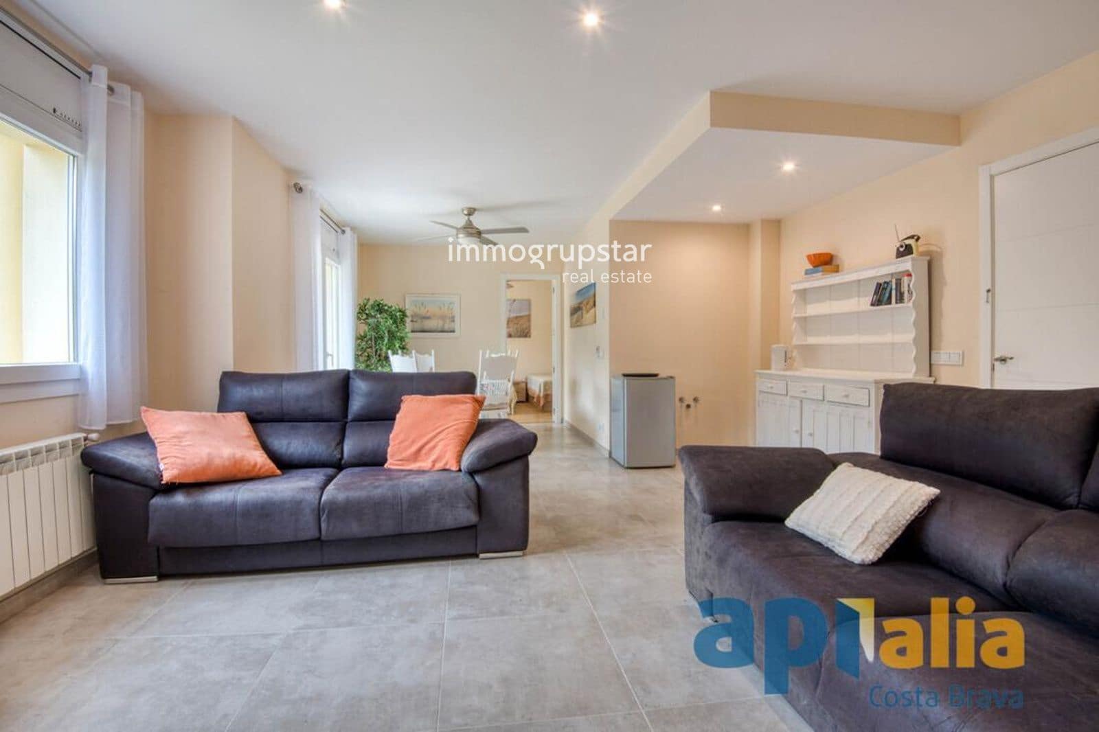 6 soverom Villa til salgs i Santa Cristina d'Aro med svømmebasseng garasje - € 795 000 (Ref: 9462880)