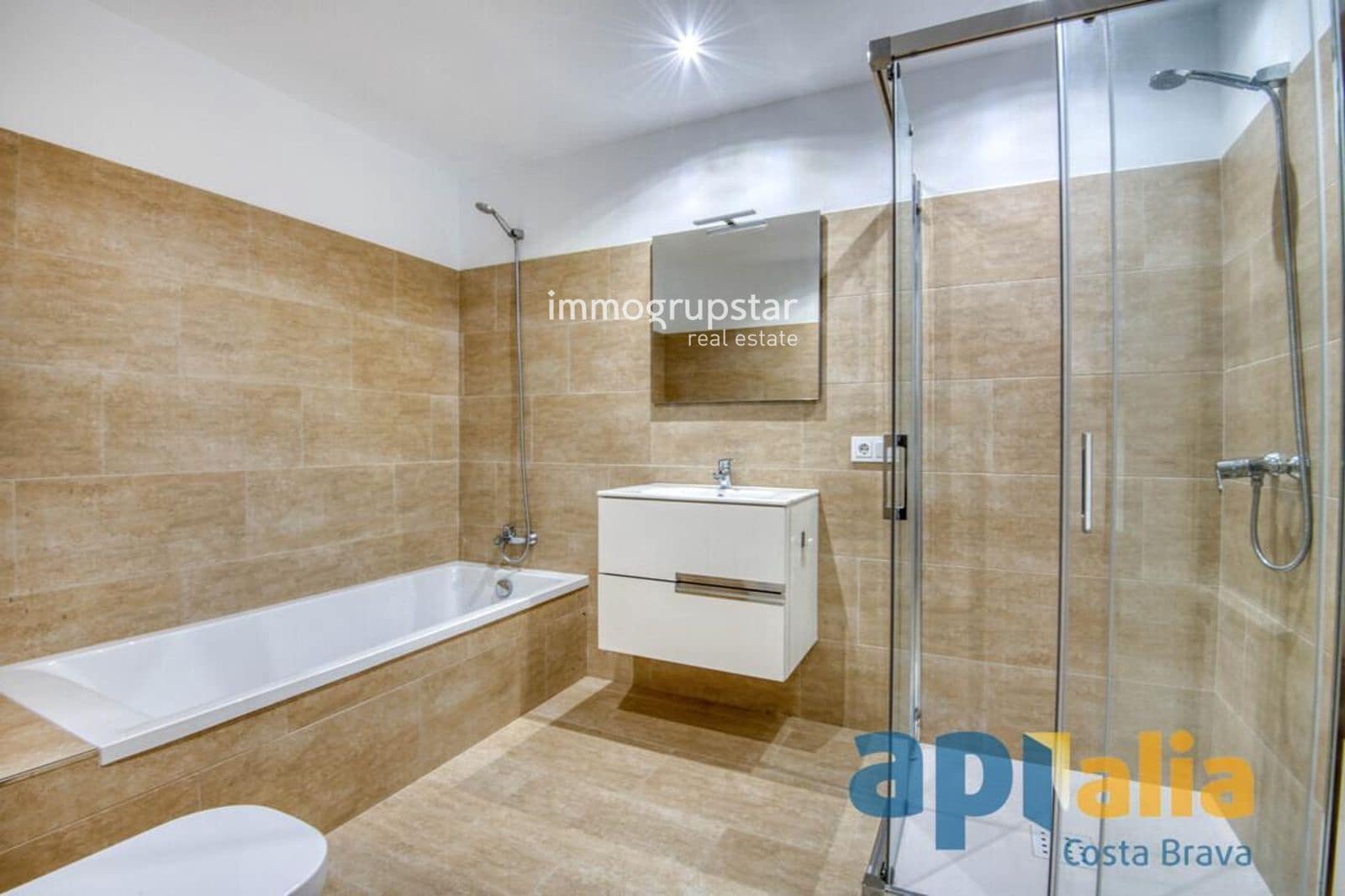 6 soverom Villa til salgs i Santa Cristina d'Aro med svømmebasseng garasje - € 795 000 (Ref: 9462880)