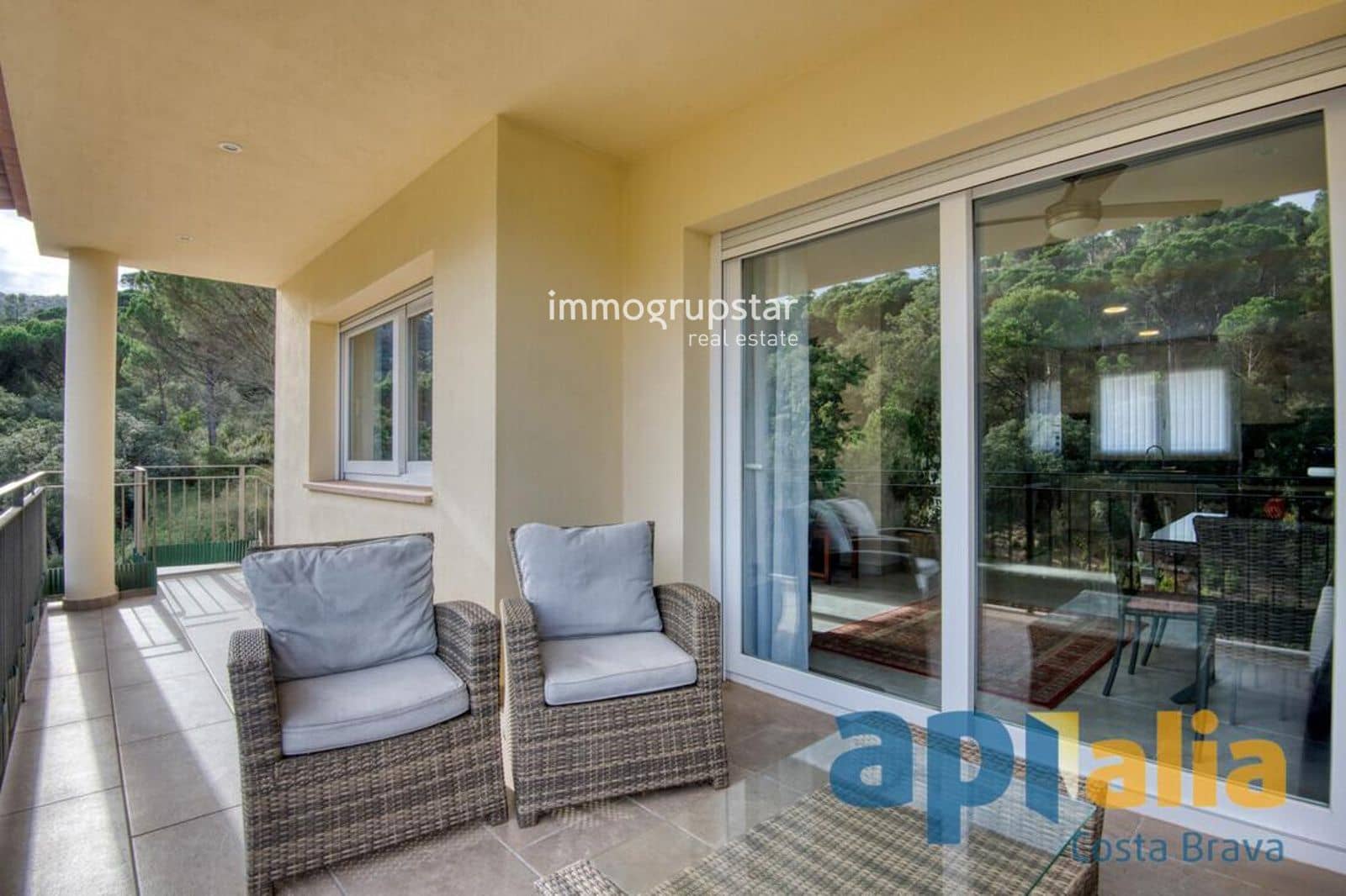 6 soverom Villa til salgs i Santa Cristina d'Aro med svømmebasseng garasje - € 795 000 (Ref: 9462880)