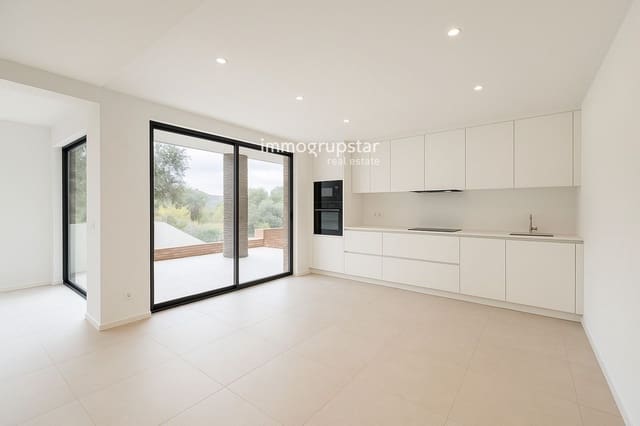 4 bedroom Villa for sale in Calonge i Sant Antoni with pool garage - € 829,000 (Ref: 9471300)