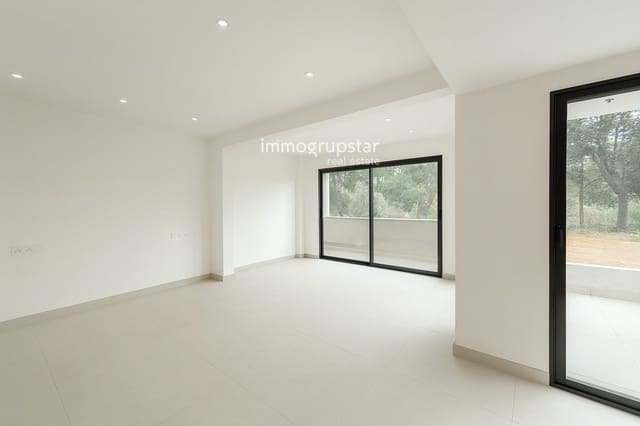 4 bedroom Villa for sale in Calonge i Sant Antoni with pool garage - € 829,000 (Ref: 9471300)