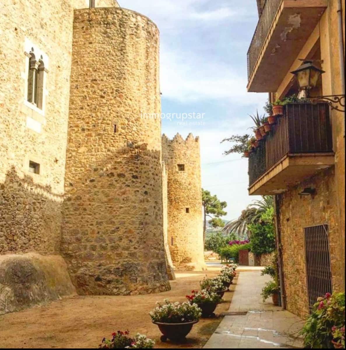 4 bedroom Villa for sale in Calonge i Sant Antoni with pool garage - € 829,000 (Ref: 9471300)