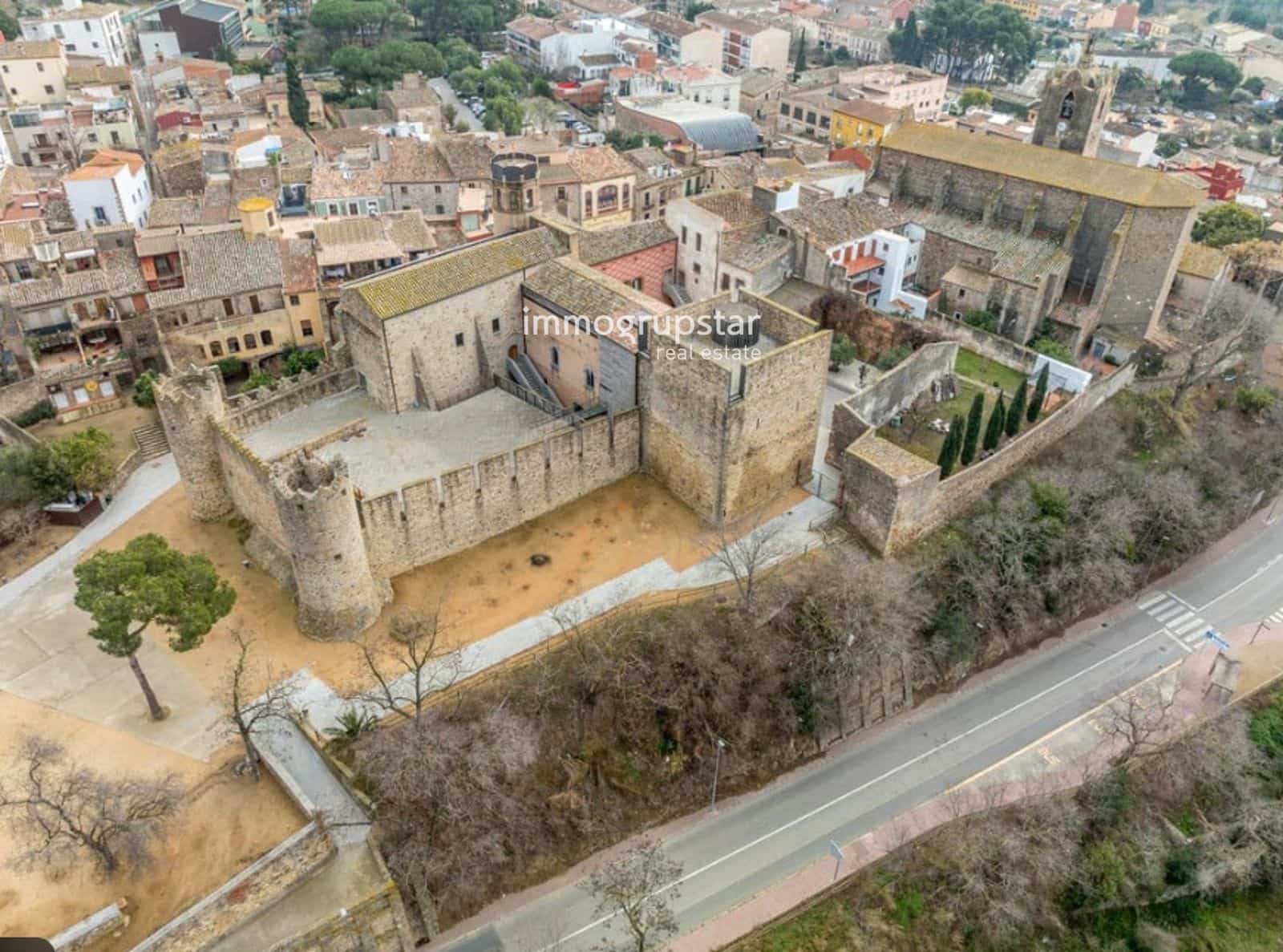 4 bedroom Villa for sale in Calonge i Sant Antoni with pool garage - € 829,000 (Ref: 9471300)