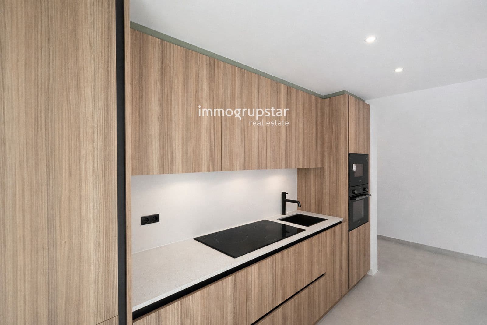4 bedroom Villa for sale in Calonge i Sant Antoni with pool garage - € 829,000 (Ref: 9471300)