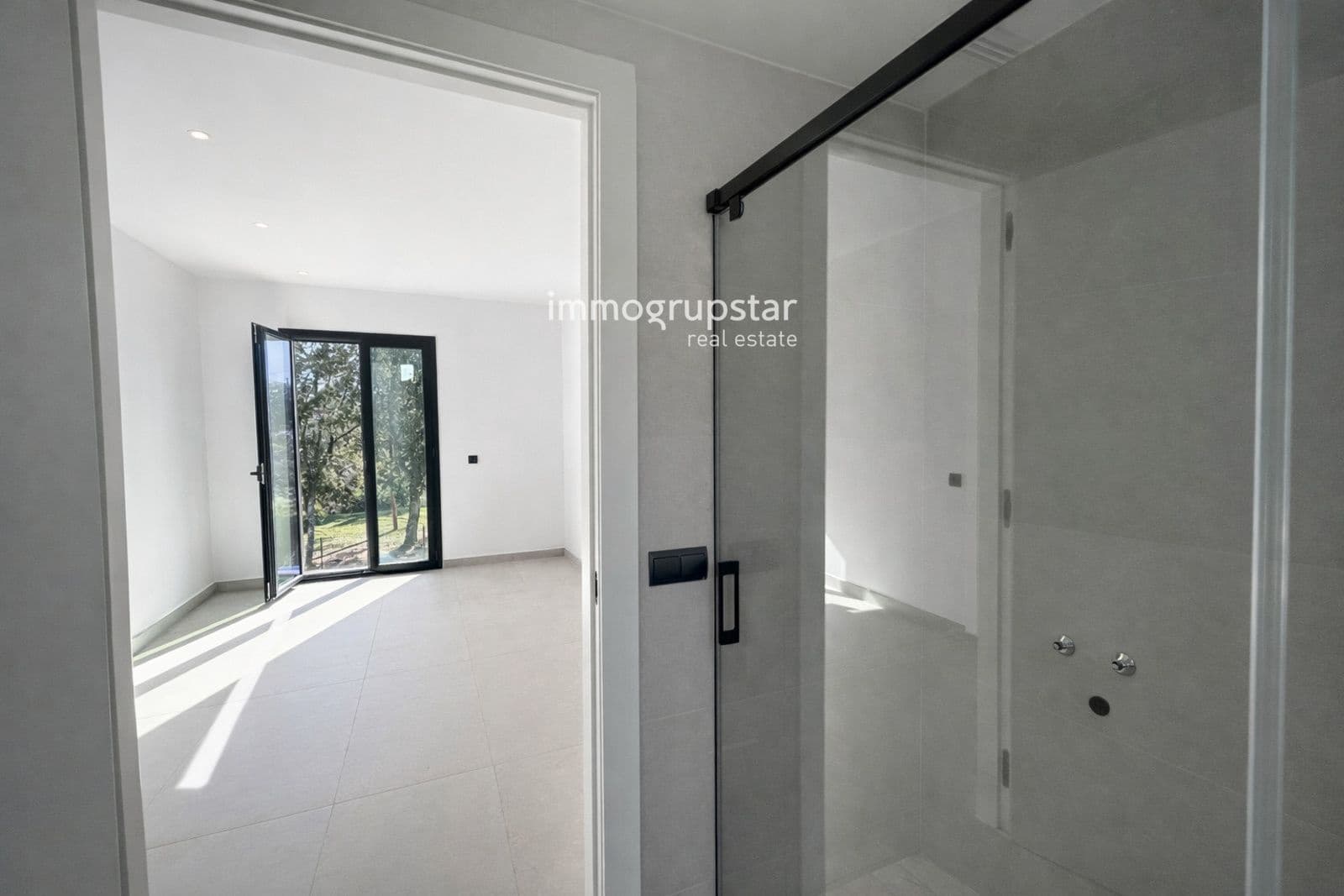 4 bedroom Villa for sale in Calonge i Sant Antoni with pool garage - € 829,000 (Ref: 9471300)