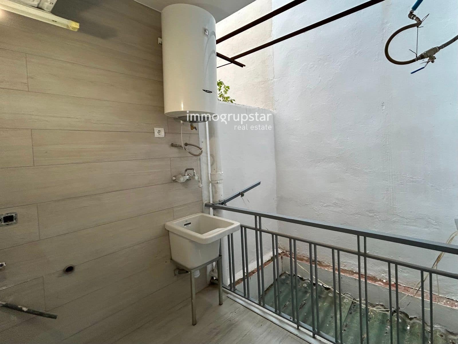 3 bedroom Flat for sale in Palamos with garage - € 279,000 (Ref: 9473523)