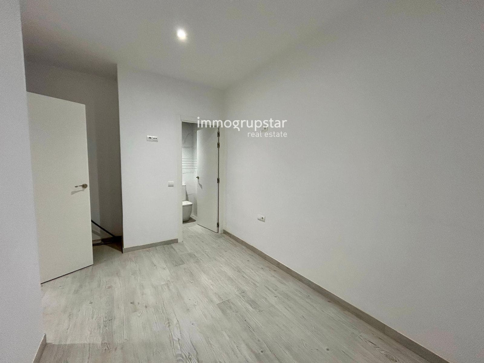 3 bedroom Flat for sale in Palamos with garage - € 279,000 (Ref: 9473523)