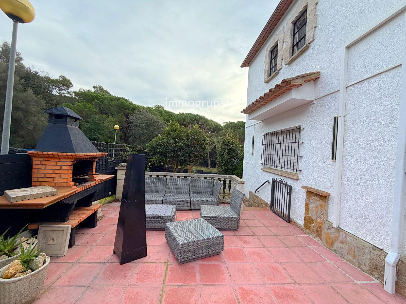 3 bedroom Townhouse for sale in Castell-Platja d'Aro with pool - € 385,000 (Ref: 9484986)