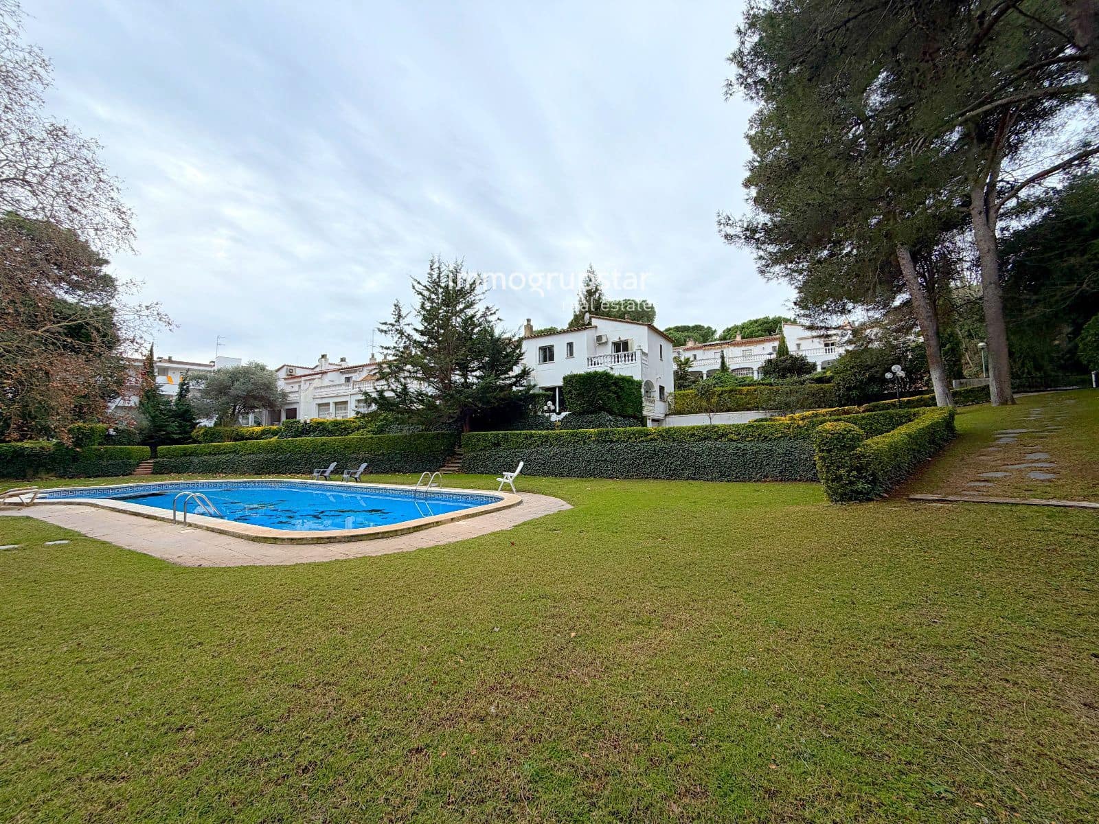 3 bedroom Townhouse for sale in Castell-Platja d'Aro with pool - € 385,000 (Ref: 9484986)
