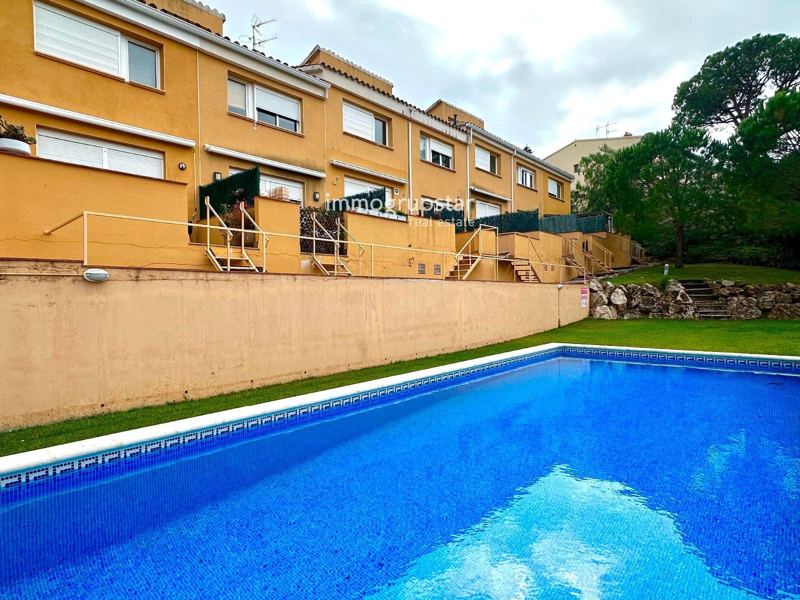 3 bedroom Townhouse for sale in Castell-Platja d'Aro with pool garage - € 348,000 (Ref: 9497941)