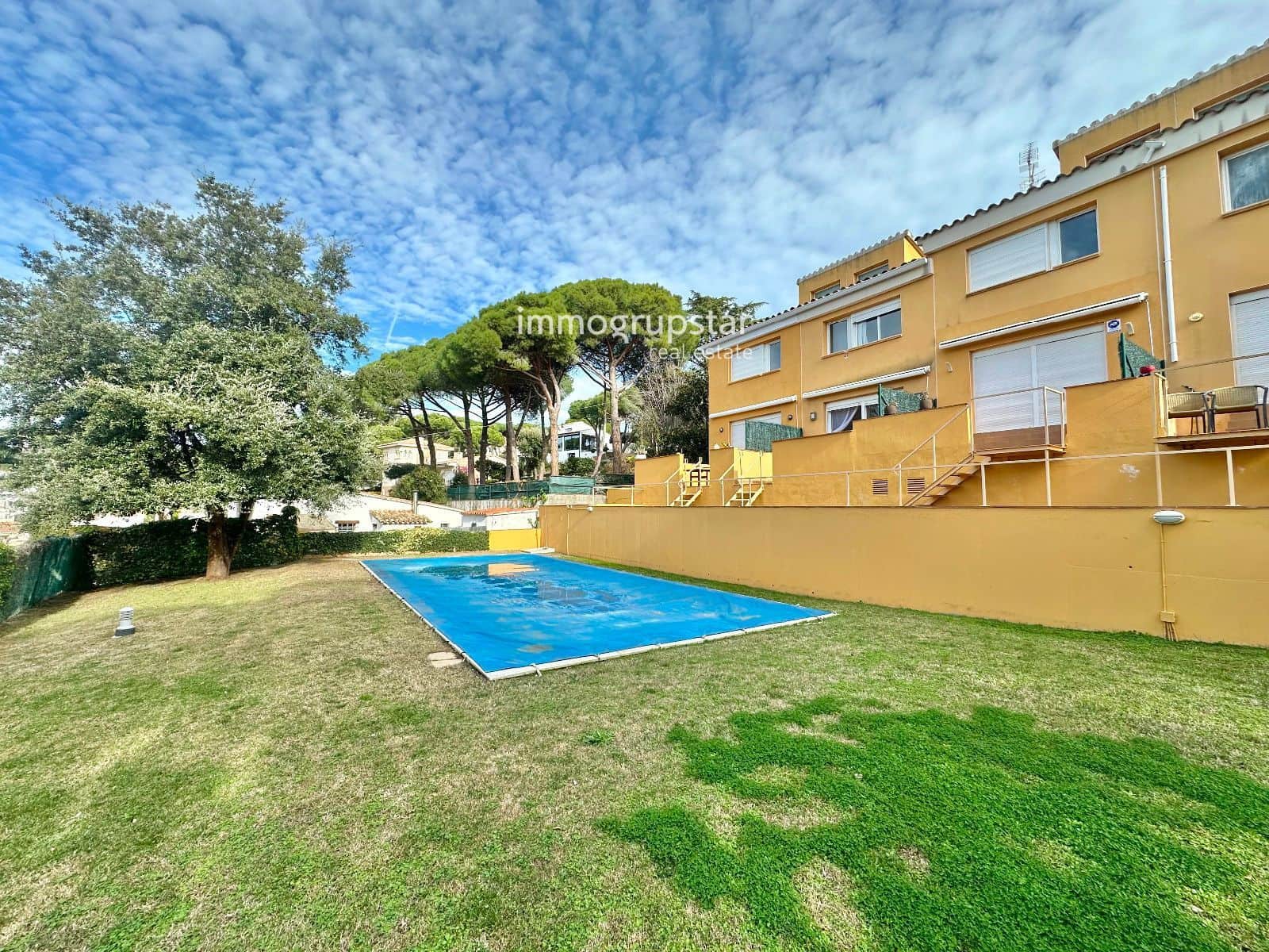 3 sypialnia Dom na sprzedaż w Castell-Platja d'Aro z basenem garażem - 348 000 € (Ref: 9497941)