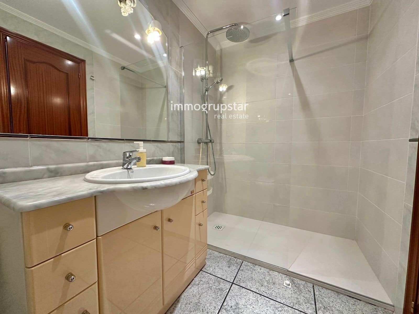 4 bedroom Townhouse for sale in Castell-Platja d'Aro with garage - € 450,000 (Ref: 9519353)