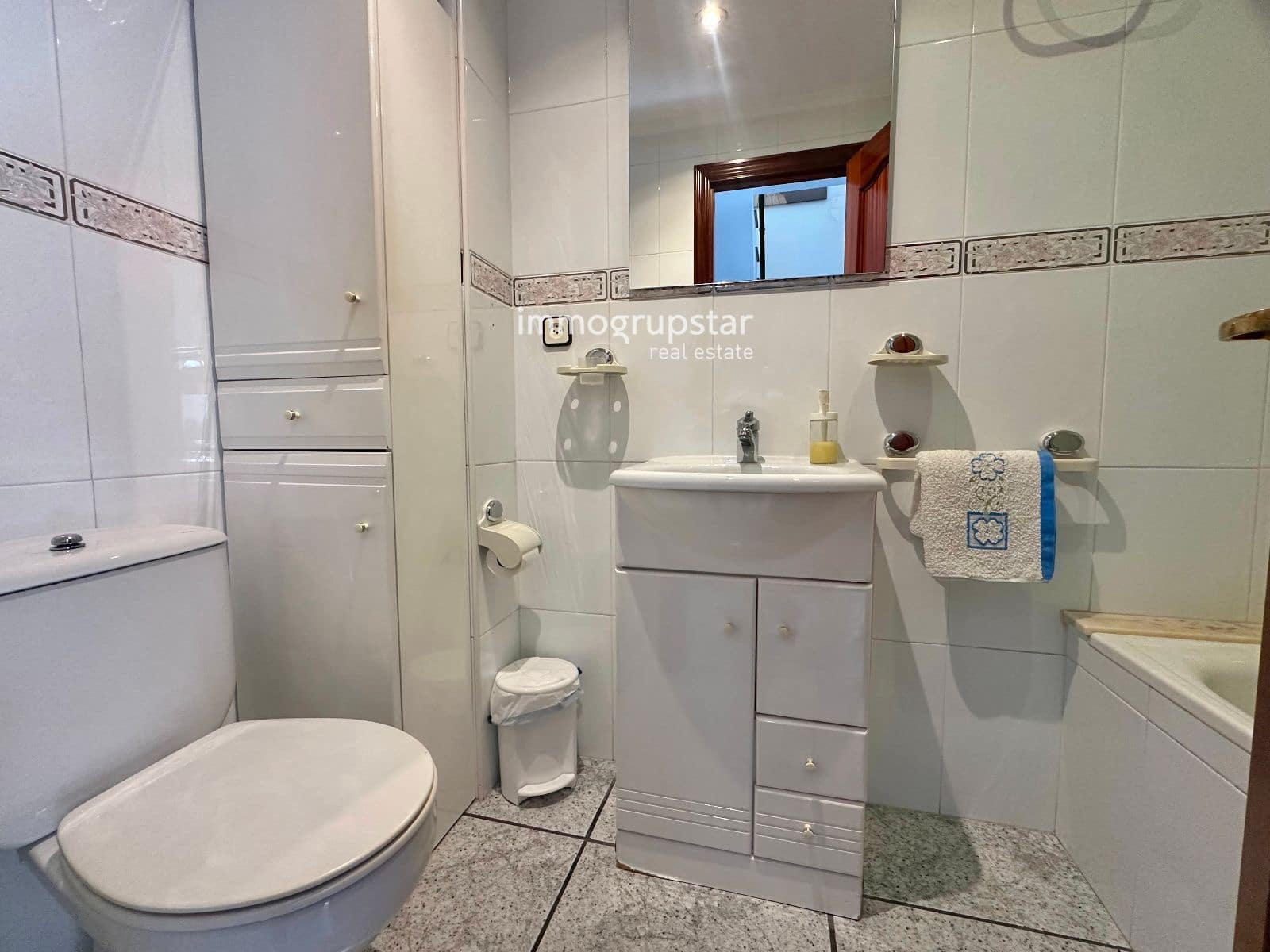 4 bedroom Townhouse for sale in Castell-Platja d'Aro with garage - € 450,000 (Ref: 9519353)