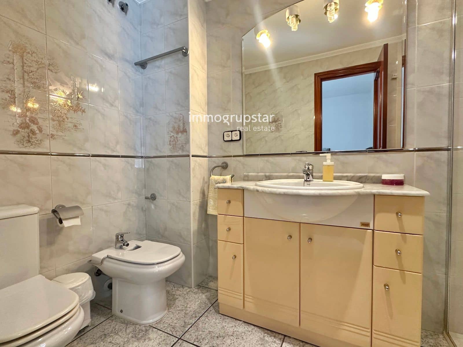 4 bedroom Townhouse for sale in Castell-Platja d'Aro with garage - € 450,000 (Ref: 9519353)