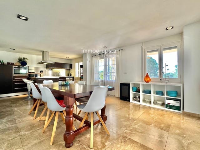 4 quarto Moradia para venda em Sant Antoni de Calonge, Calonge i Sant Antoni com piscina garagem - 630 000 € (Ref: 9536304)