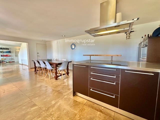 4 quarto Moradia para venda em Sant Antoni de Calonge, Calonge i Sant Antoni com piscina garagem - 630 000 € (Ref: 9536304)