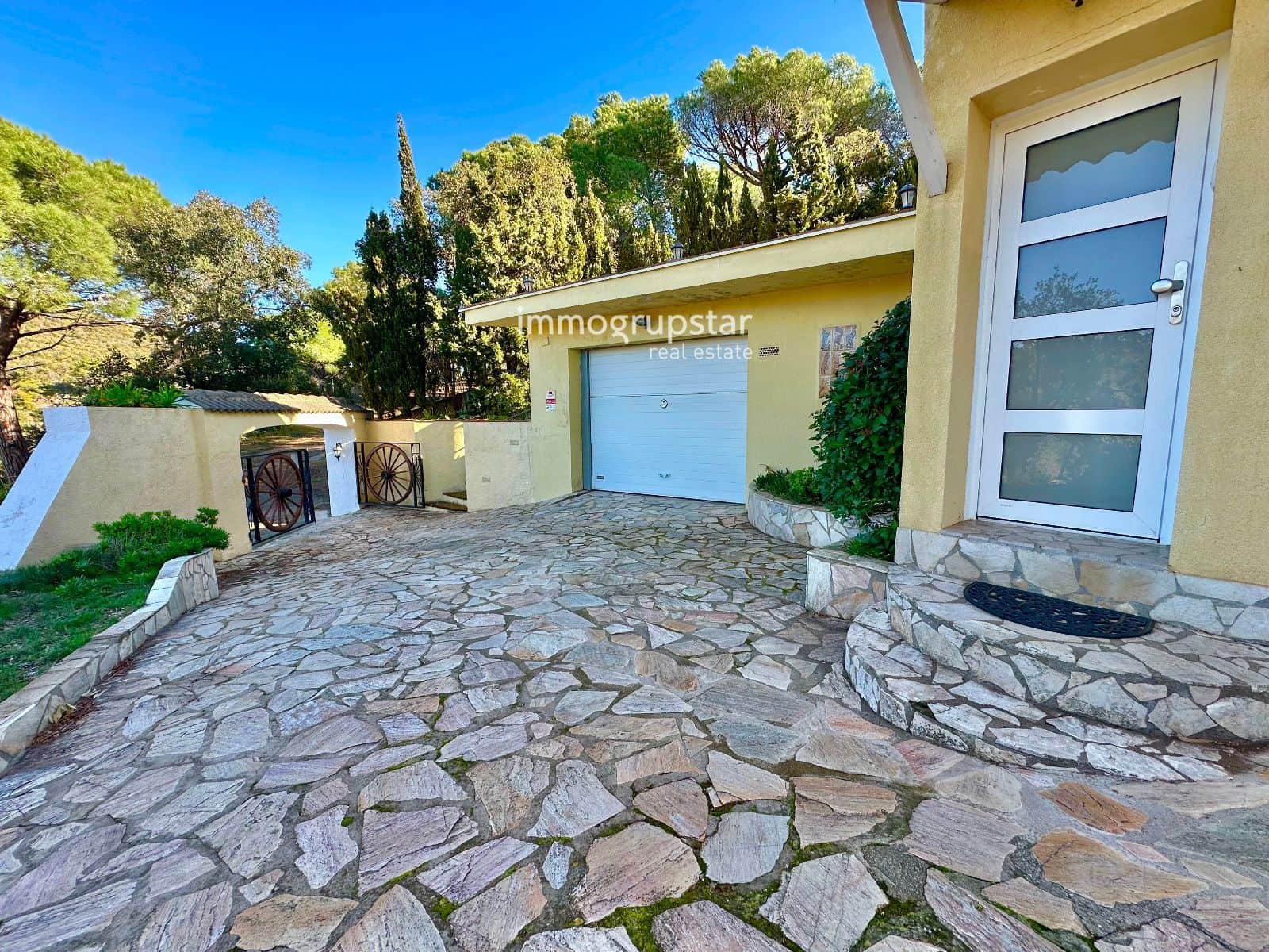 4 quarto Moradia para venda em Sant Antoni de Calonge com piscina garagem - 630 000 € (Ref: 9536304)