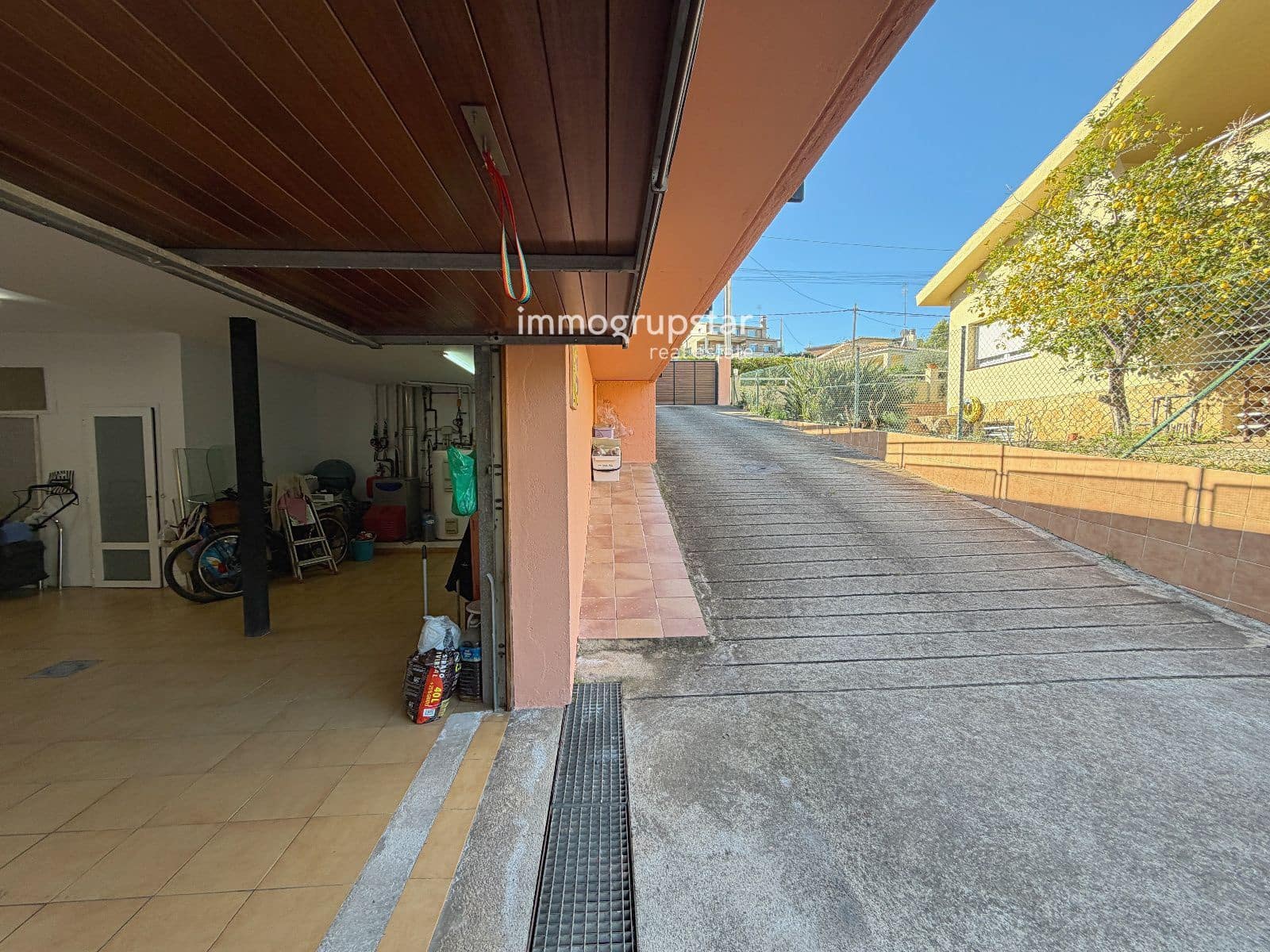 5 sovrum Villa till salu i Sant Antoni de Calonge med pool garage - 795 000 € (Ref: 9539861)