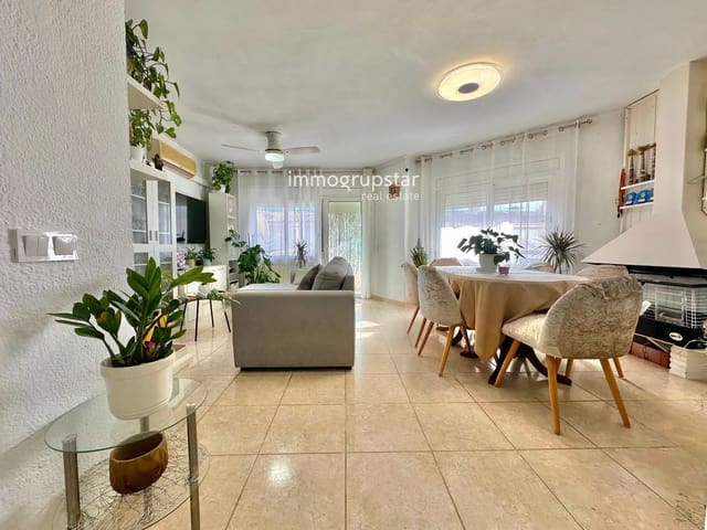 3 soverom Leilighet til salgs i Platja d'Aro, Castell-Platja d'Aro med svømmebasseng - € 328 000 (Ref: 9544107)