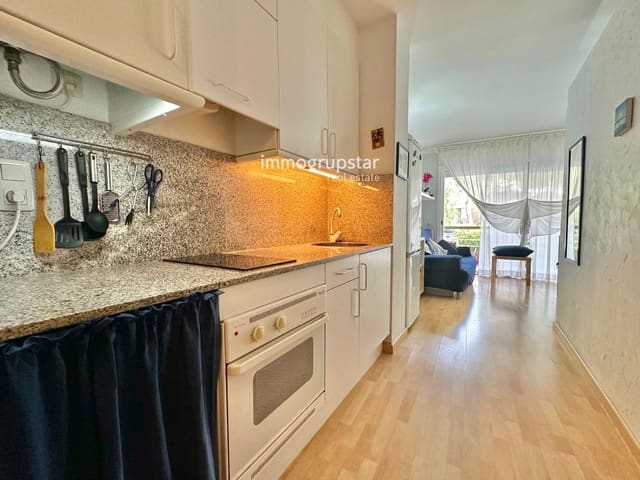 Wohnung zu verkaufen in La Fosca, Palamós mit Pool - 240.000 € (Ref: 9554283)