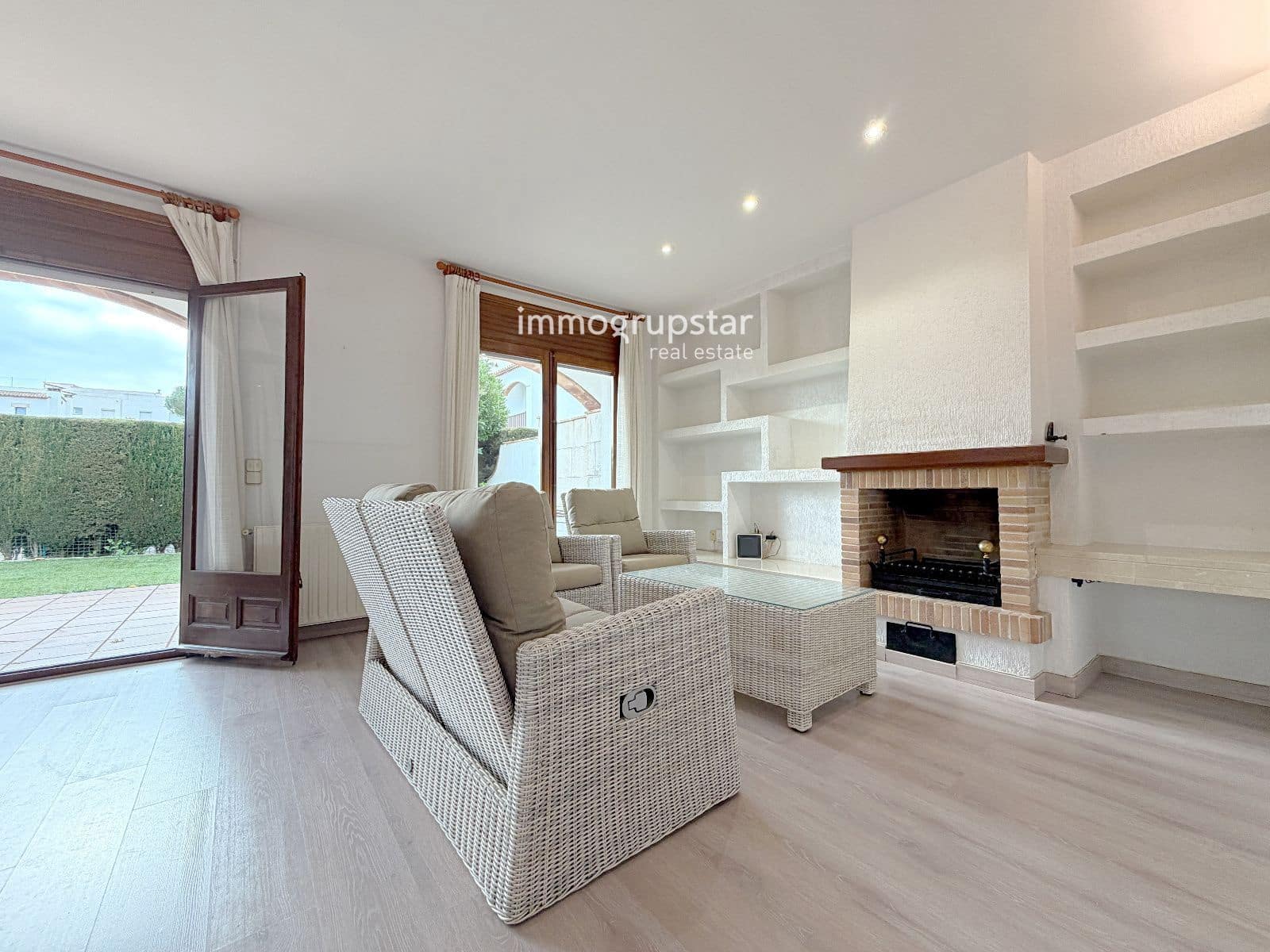 3 soverom Hus til salgs i Sant Antoni de Calonge med svømmebasseng garasje - € 680 000 (Ref: 9588040)