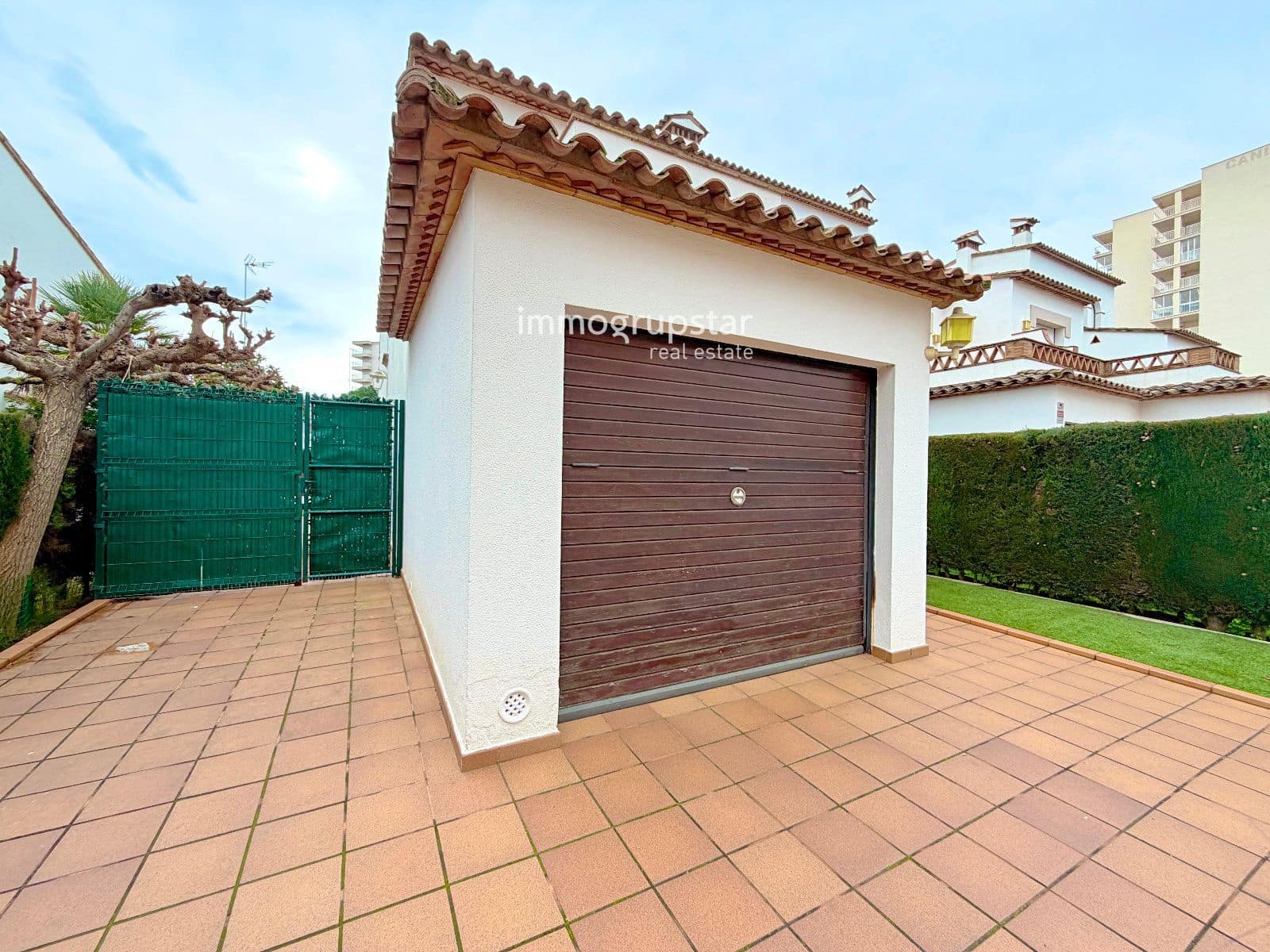 3 soverom Hus til salgs i Sant Antoni de Calonge med svømmebasseng garasje - € 680 000 (Ref: 9588040)