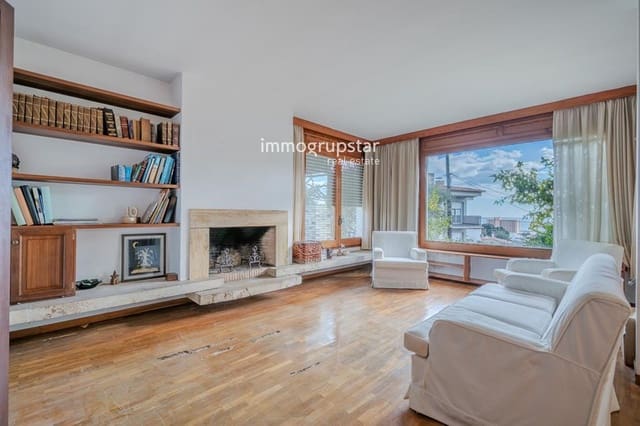 4 soveværelse Villa til salg i Sant Feliu de Guíxols med swimmingpool garage - € 750.000 (Ref: 9592007)