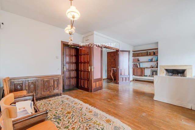 4 soveværelse Villa til salg i Sant Feliu de Guíxols med swimmingpool garage - € 750.000 (Ref: 9592007)