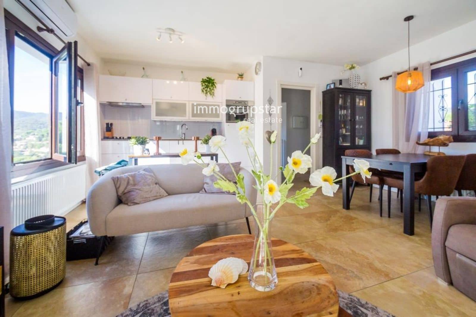 3 slaapkamer Villa te koop in Sant Antoni de Calonge met zwembad garage - € 420.000 (Ref: 9619849)