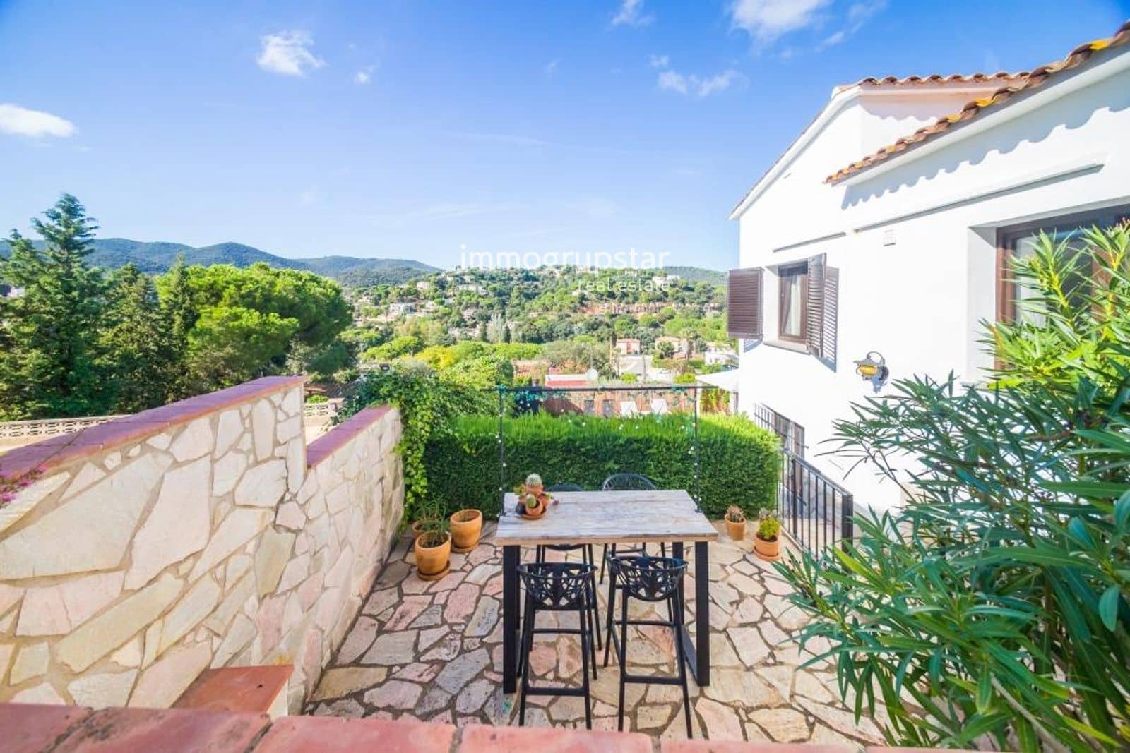 3 slaapkamer Villa te koop in Sant Antoni de Calonge met zwembad garage - € 420.000 (Ref: 9619849)