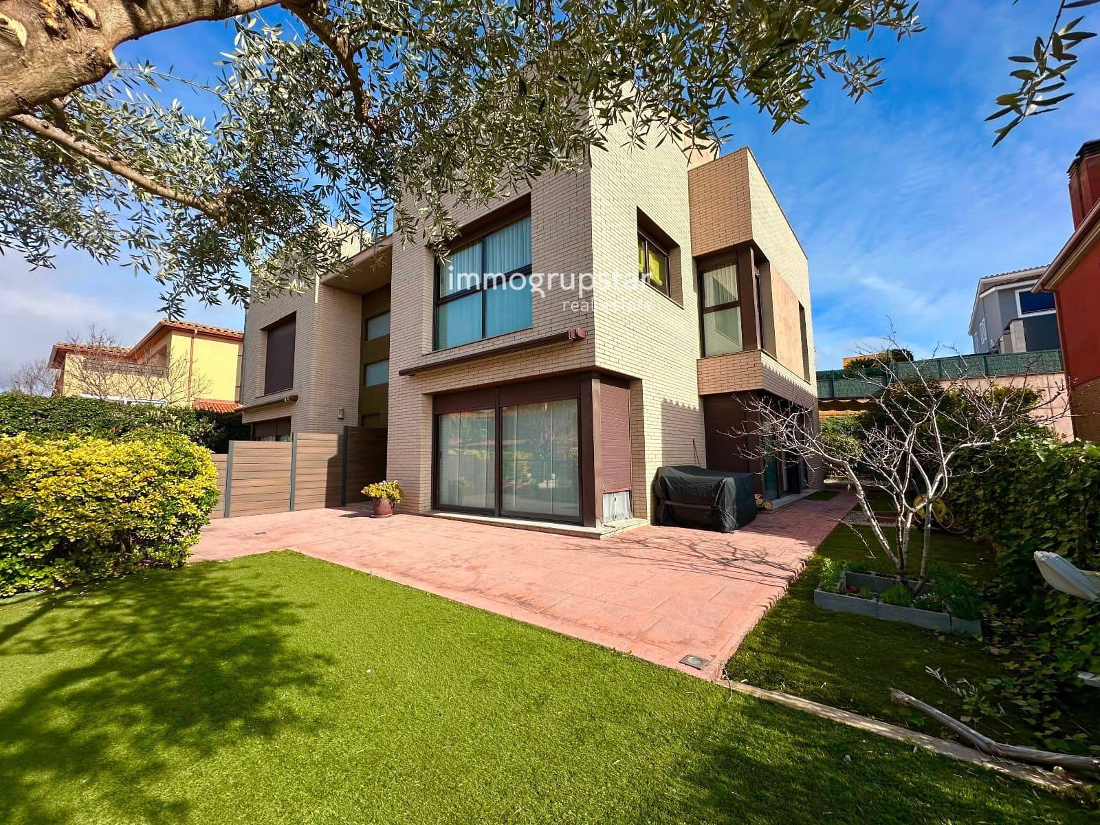 4 soveværelse Byhus til salg i Palamos med garage - € 635.000 (Ref: 9624323)