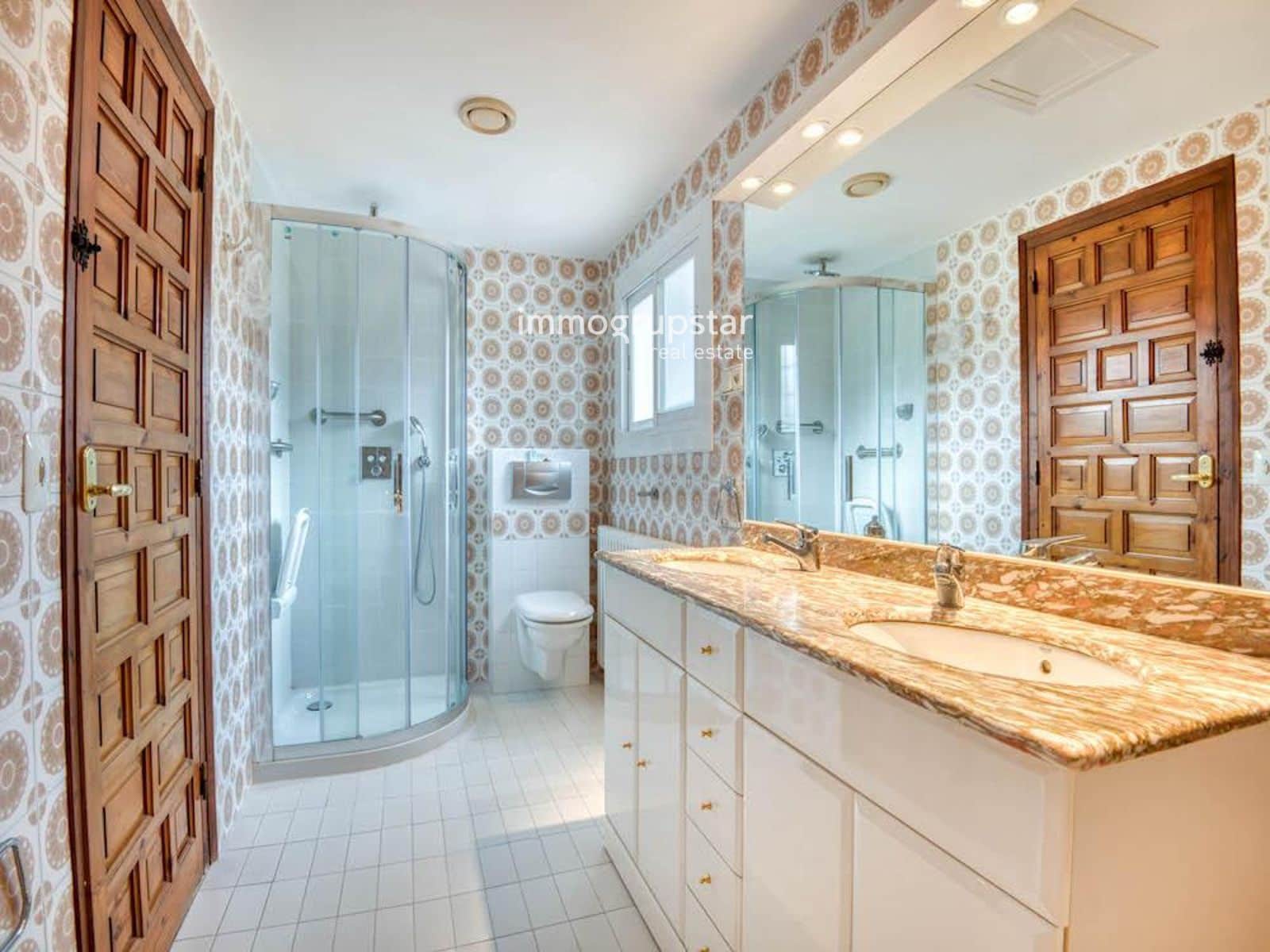 4 Zimmer Villa zu verkaufen in Santa Cristina d'Aro mit Pool Garage - 895.000 € (Ref: 9635340)