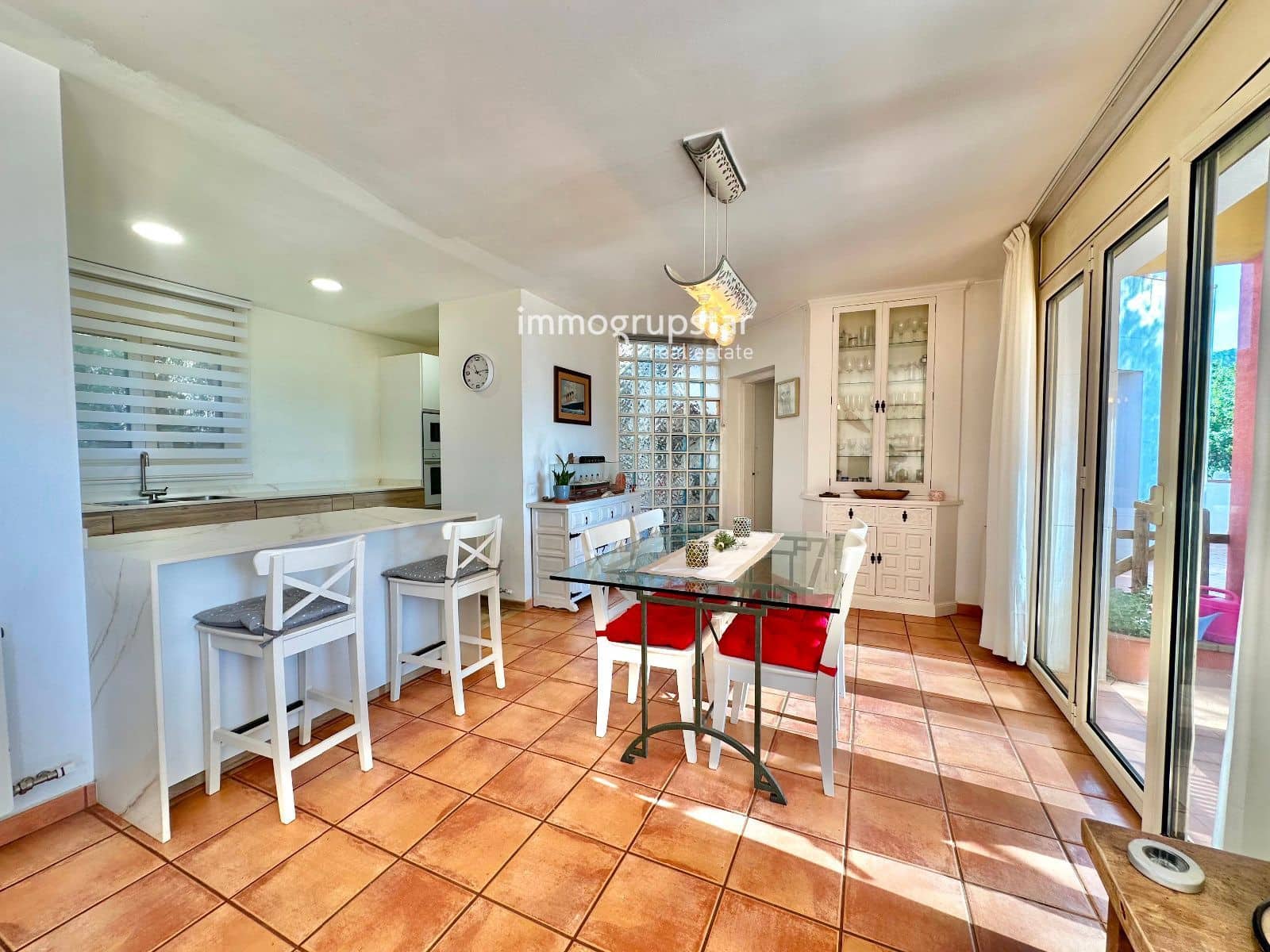 3 soveværelse Villa til salg i Sant Antoni de Calonge med swimmingpool garage - € 545.000 (Ref: 9638081)