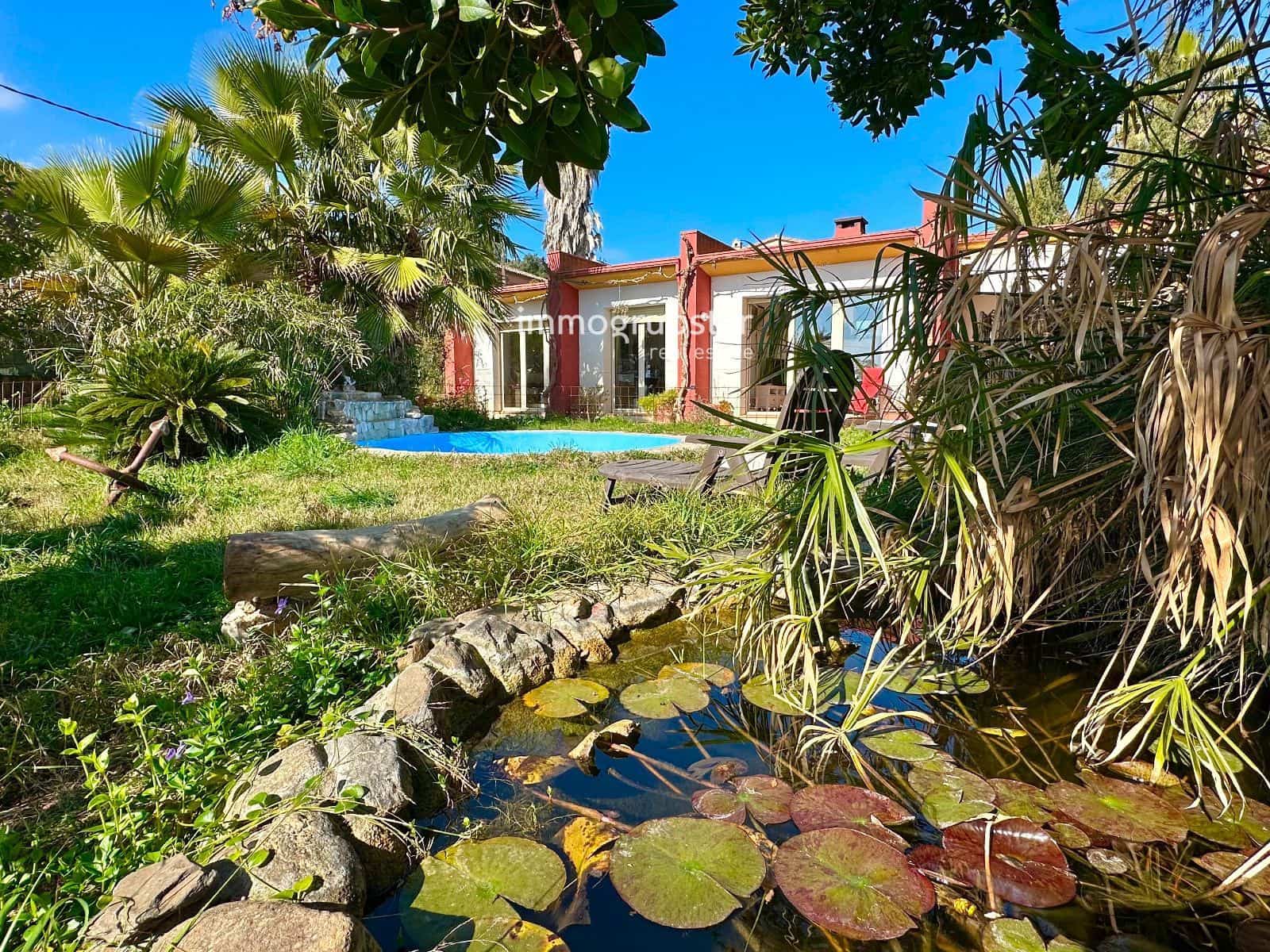 3 soveværelse Villa til salg i Sant Antoni de Calonge med swimmingpool garage - € 545.000 (Ref: 9638081)