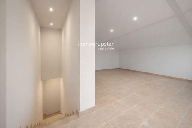 3 sypialnia Penthouse na sprzedaż w Calonge i Sant Antoni z basenem garażem - 380 000 € (Ref: 9688651)