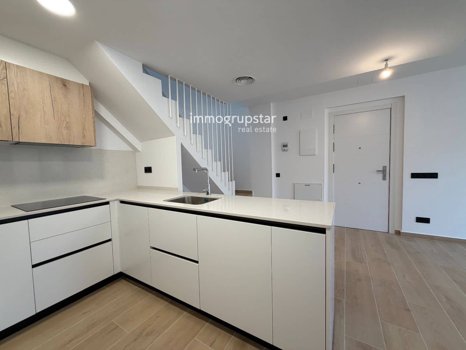 3 bedroom Penthouse for sale in Calonge i Sant Antoni with pool garage - € 380,000 (Ref: 9688651)