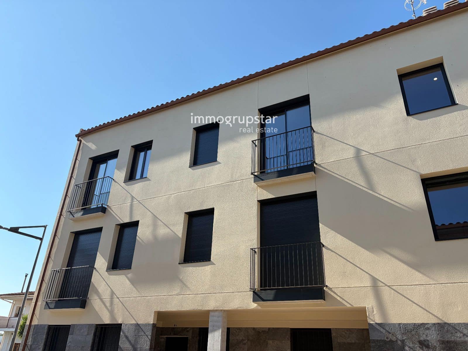 3 bedroom Penthouse for sale in Calonge i Sant Antoni with pool garage - € 380,000 (Ref: 9688651)
