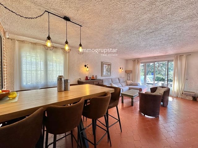 5 camera da letto Villa in vendita in Calonge i Sant Antoni con piscina - 594.000 € (Rif: 9700031)