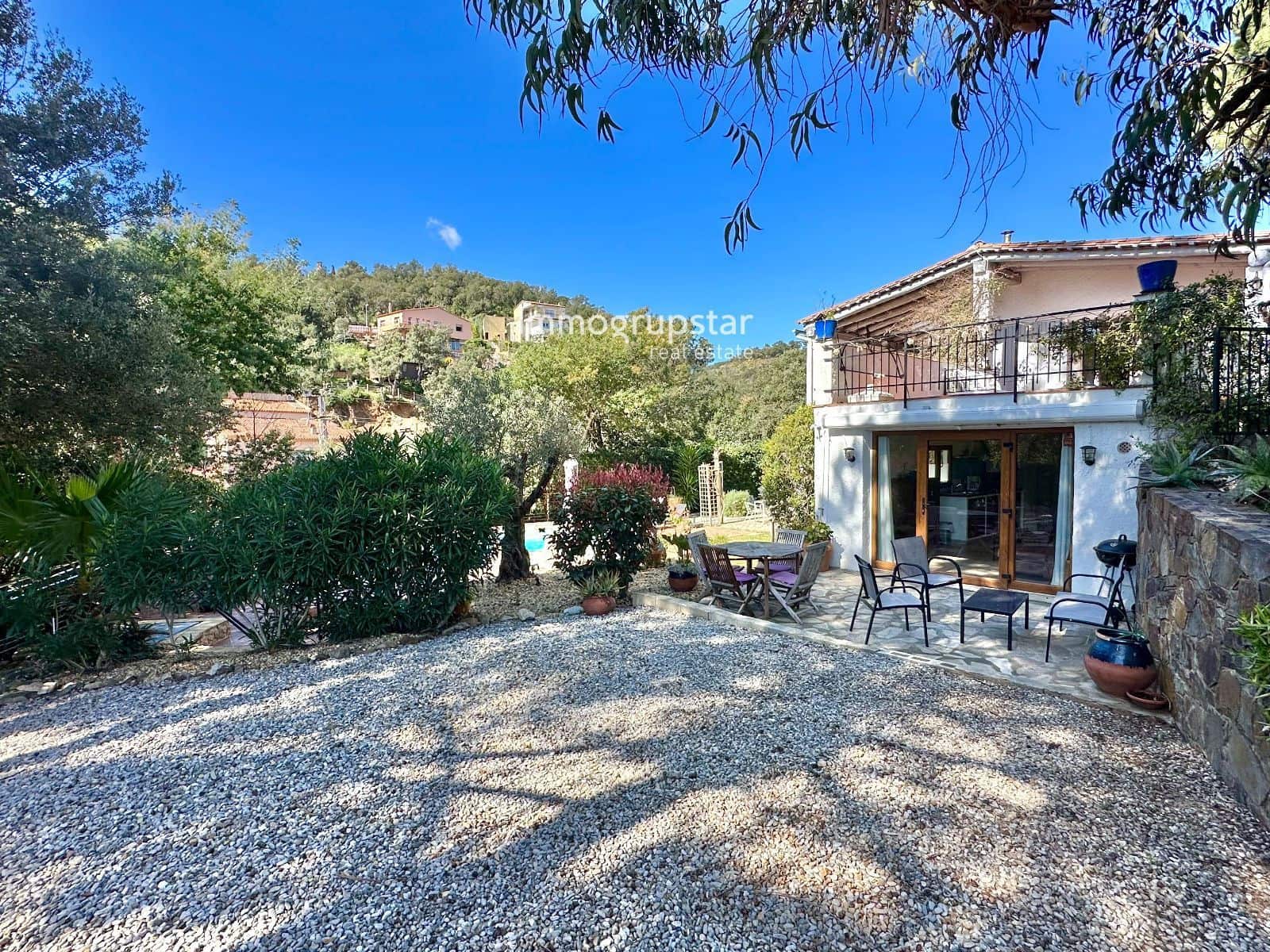 5 bedroom Villa for sale in Sant Antoni de Calonge with pool - € 594,000 (Ref: 9700031)