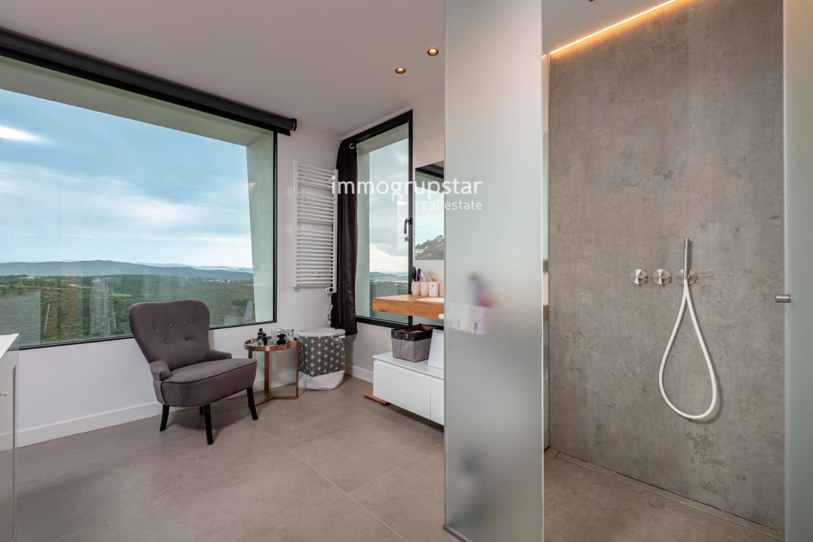 4 bedroom Villa for sale in Castell-Platja d'Aro with pool garage - € 1,750,000 (Ref: 9722705)