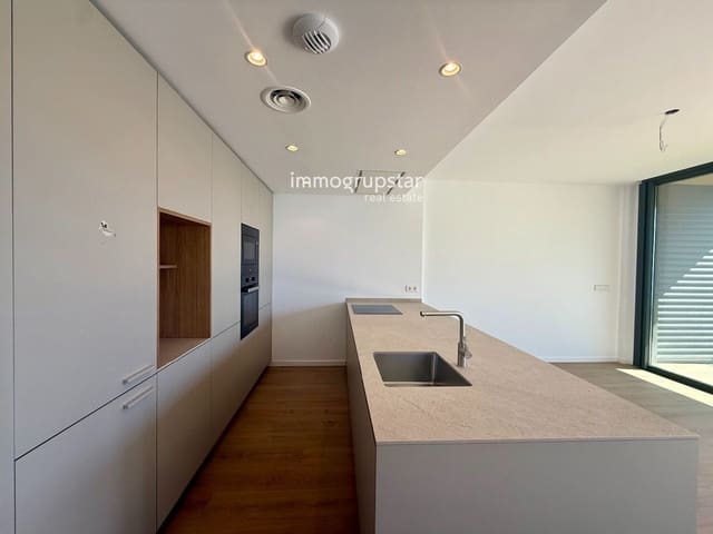 3 chambre Appartement à vendre à Platja d'Aro, Castell-Platja d'Aro avec piscine garage - 680 000 € (Ref: 9727441)