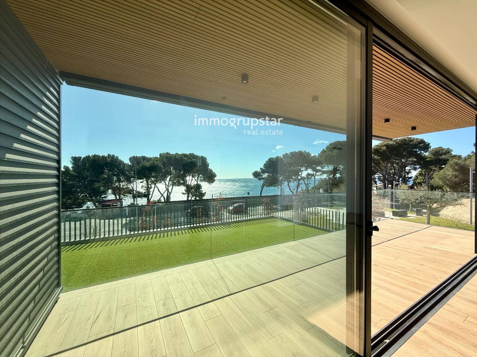 3 bedroom Flat for sale in Platja d'Aro with pool garage - € 680,000 (Ref: 9727441)