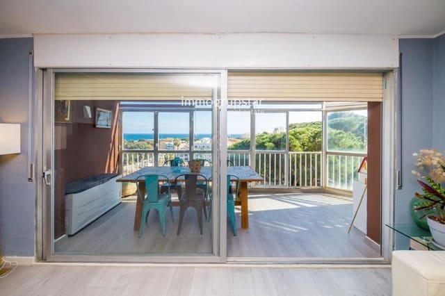 Piso de 3 habitaciones en Platja d'Aro, Castell-Platja d'Aro en venta con garaje - 415.000 € (Ref: 9734110)