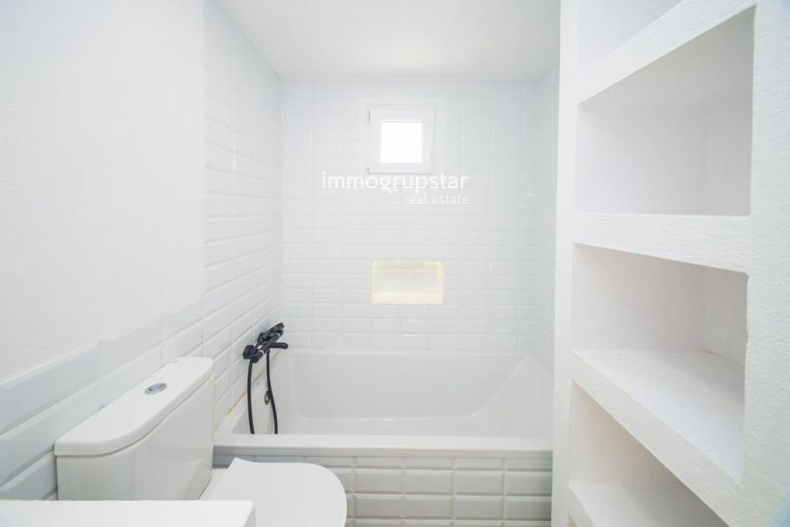 3 bedroom Flat for sale in Platja d'Aro with garage - € 415,000 (Ref: 9734110)