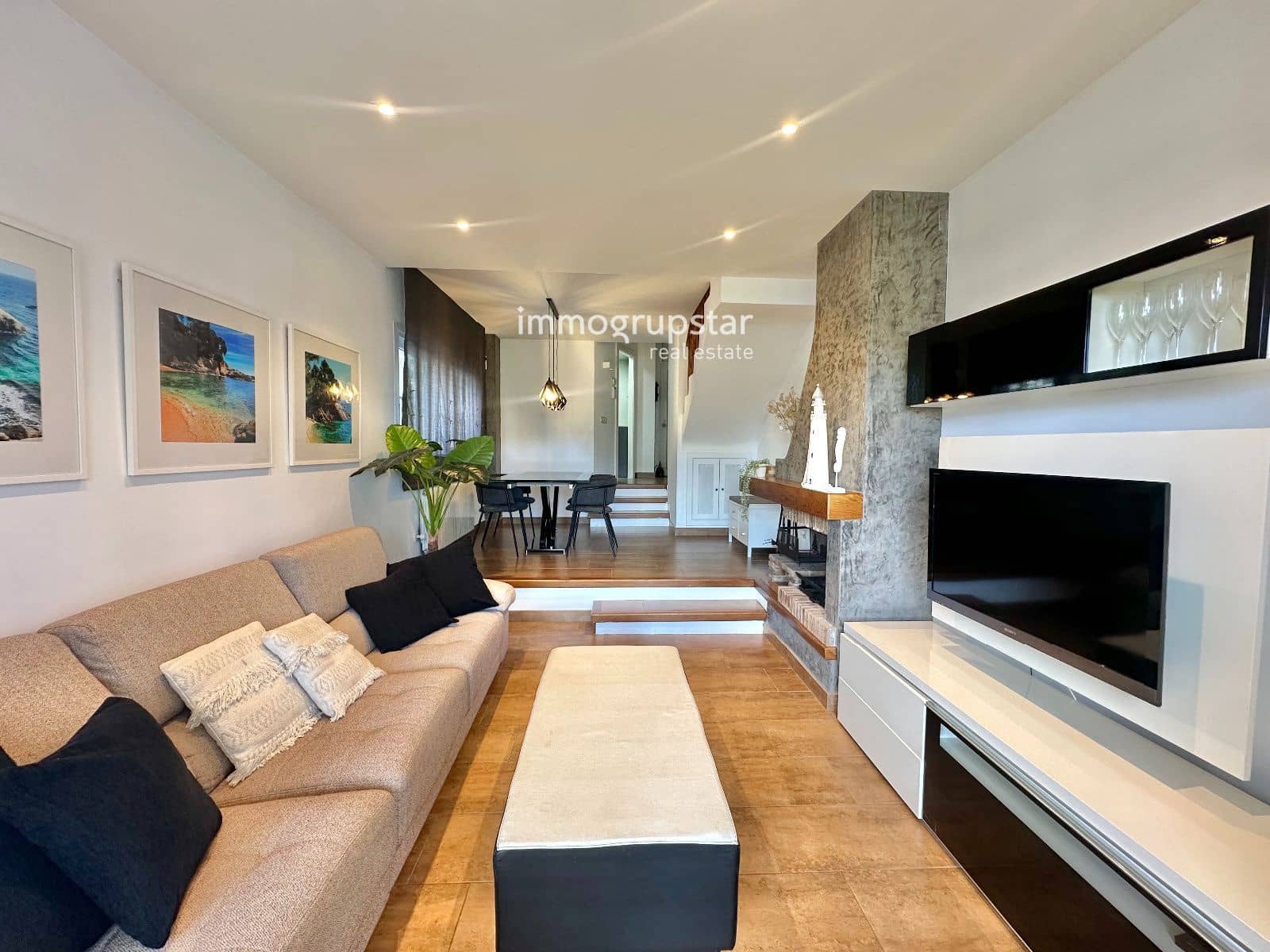 3 bedroom Townhouse for sale in Castell-Platja d'Aro with pool - € 475,000 (Ref: 9737332)