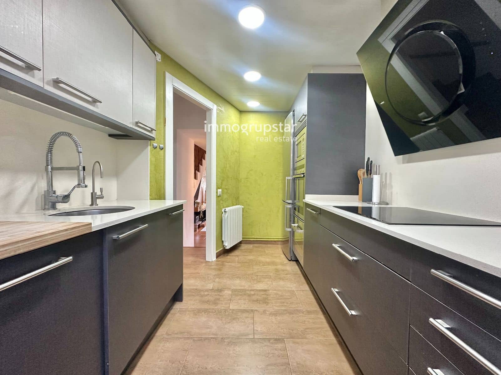 3 bedroom Townhouse for sale in Castell-Platja d'Aro with pool - € 475,000 (Ref: 9737332)