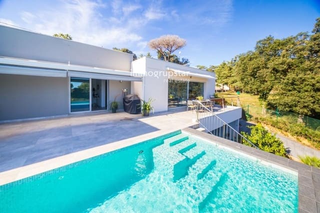 3 quarto Moradia para venda em Platja d'Aro, Castell-Platja d'Aro com piscina garagem - 895 000 € (Ref: 9742177)