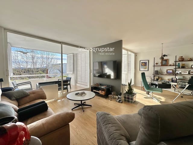 3 makuuhuone Asunto myytävänä paikassa Platja d'Aro, Castell-Platja d'Aro - 398 000 € (Ref: 9756360)